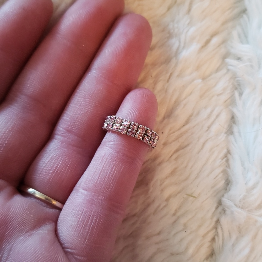 Pink Rhinestone Ring - Picture 3 of 6